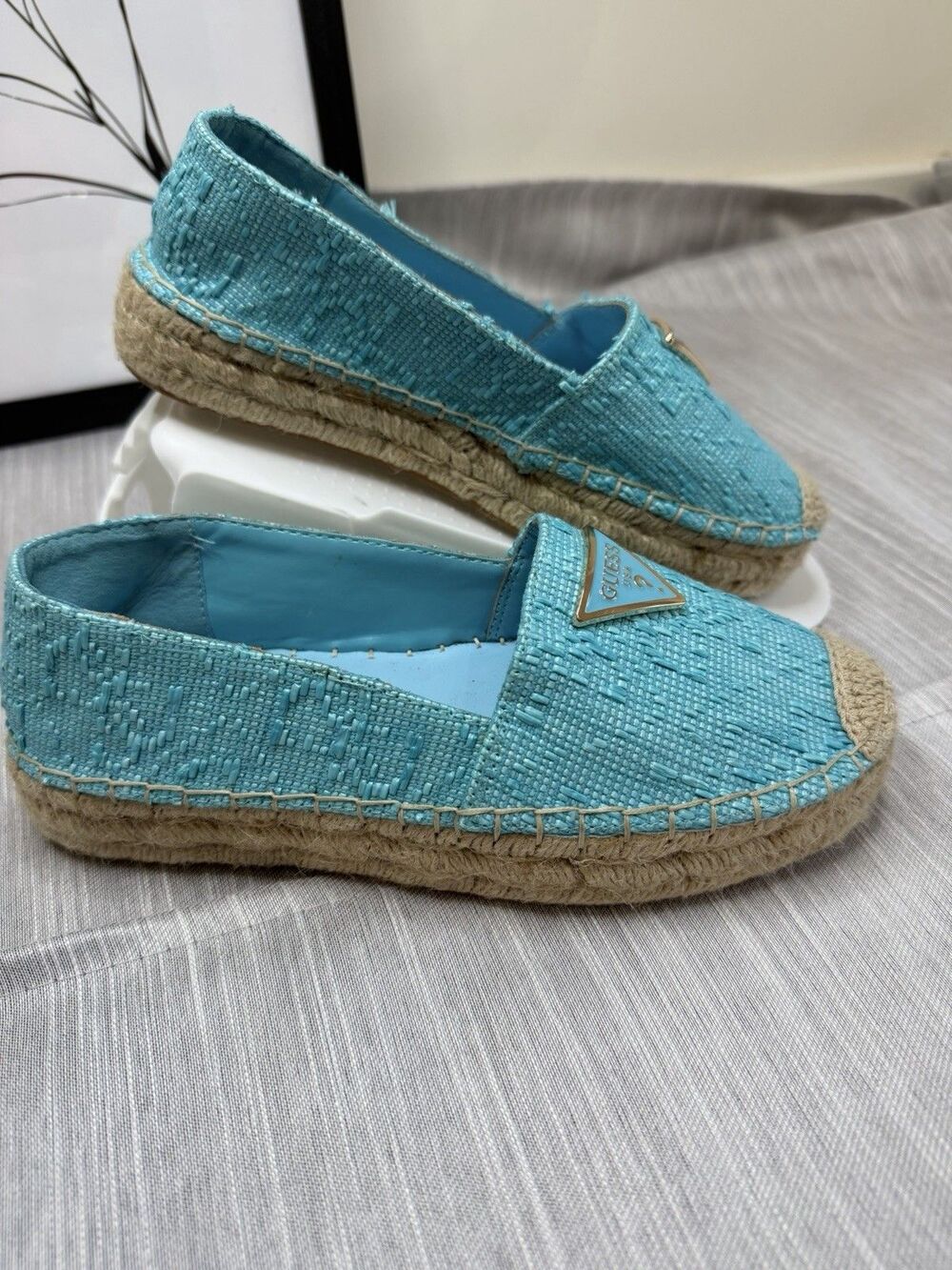 GUESS  Teal And Tan  Mones Jute Casual Espadrille Flats Women's Size 5m